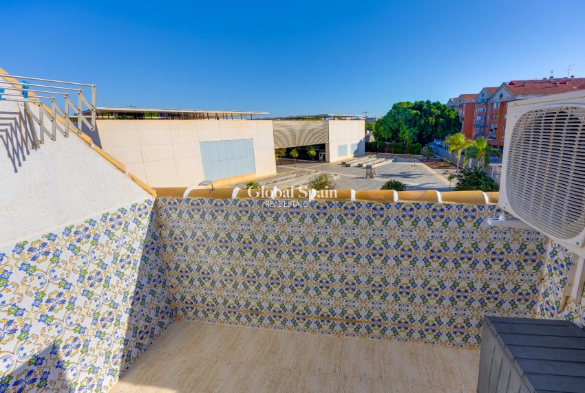 Resale - PENTHOUSE -
TORREVIEJA - Costa Blanca
