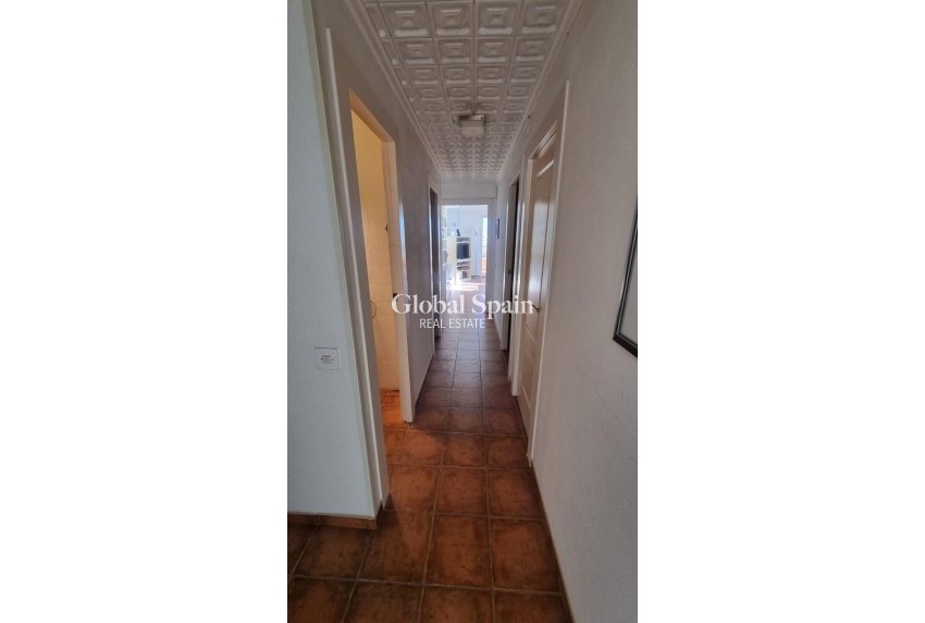 Resale - PENTHOUSE -
TORREVIEJA - El Acequión - Los Náufragos