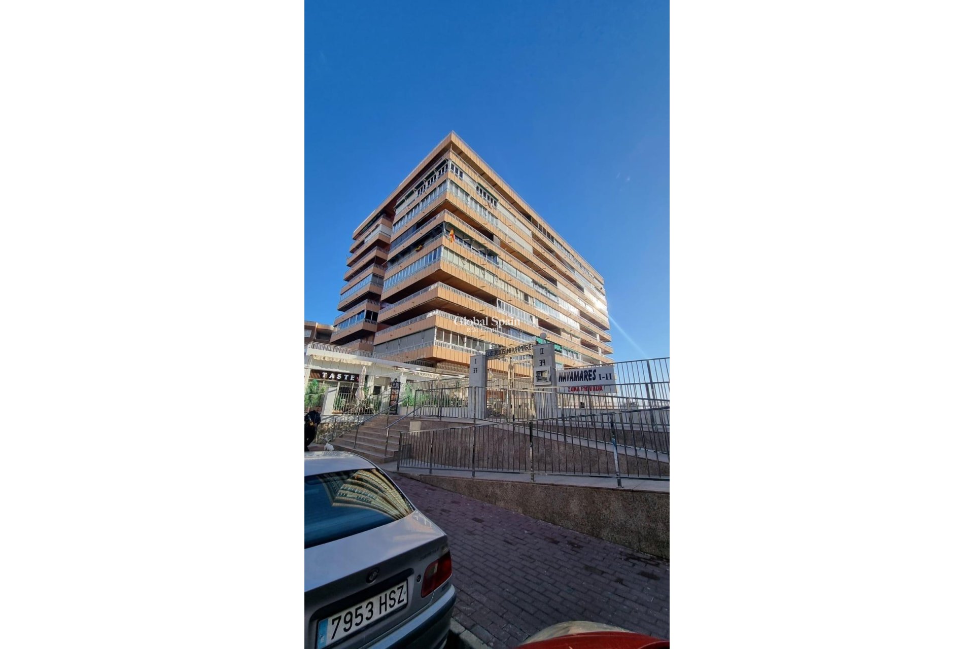 Resale - PENTHOUSE -
TORREVIEJA - El Acequión - Los Náufragos