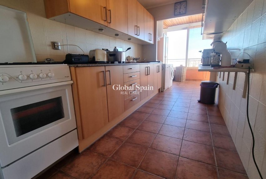 Resale - PENTHOUSE -
TORREVIEJA - El Acequión - Los Náufragos