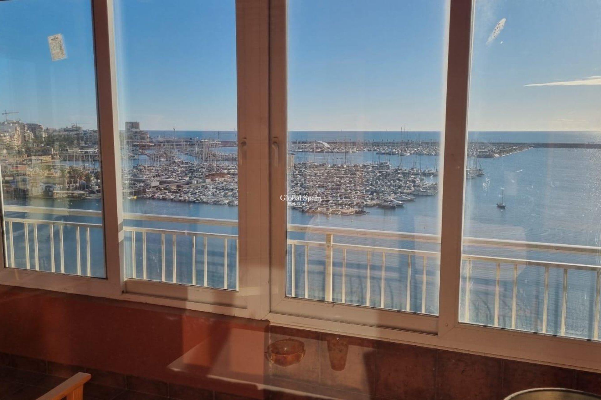 Resale - PENTHOUSE -
TORREVIEJA - El Acequión - Los Náufragos