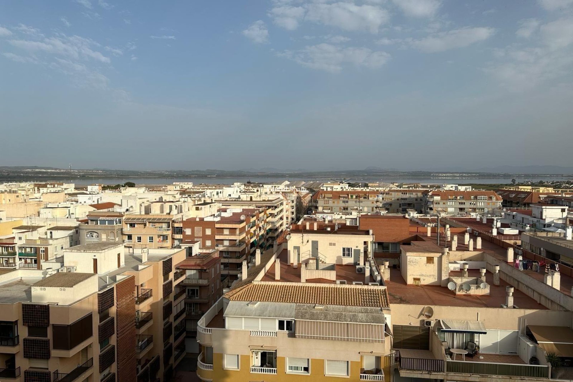 Resale - PENTHOUSE -
TORREVIEJA - El Acequión - Los Náufragos