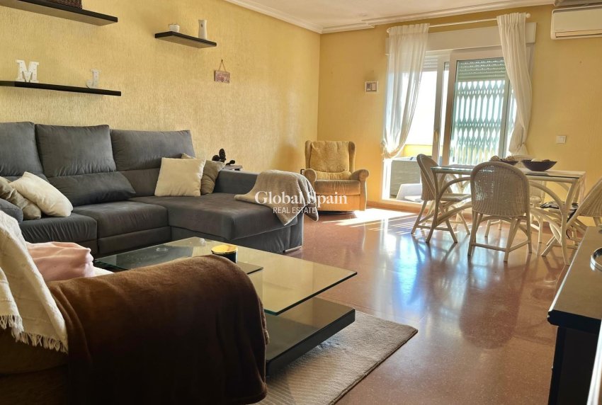 Resale - Penthouse -
TORREVIEJA - Estacion de autobuses