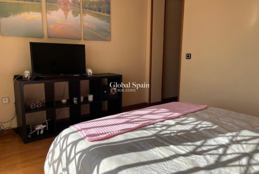 Resale - Penthouse -
TORREVIEJA - Estacion de autobuses