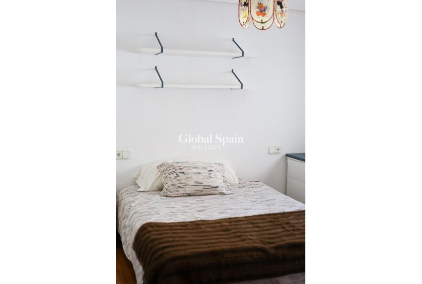 Resale - Penthouse -
TORREVIEJA - Estacion de autobuses