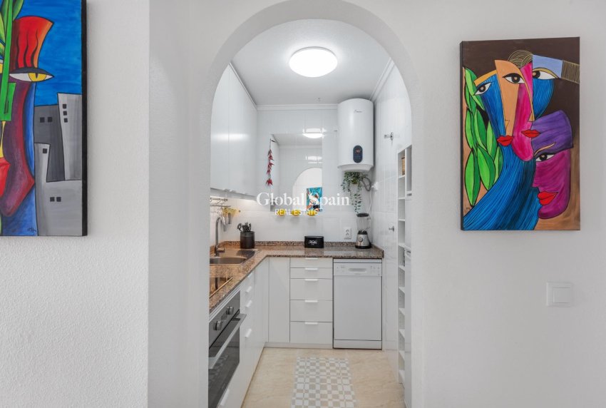 Resale - PENTHOUSE -
TORREVIEJA - Estacion de autobuses