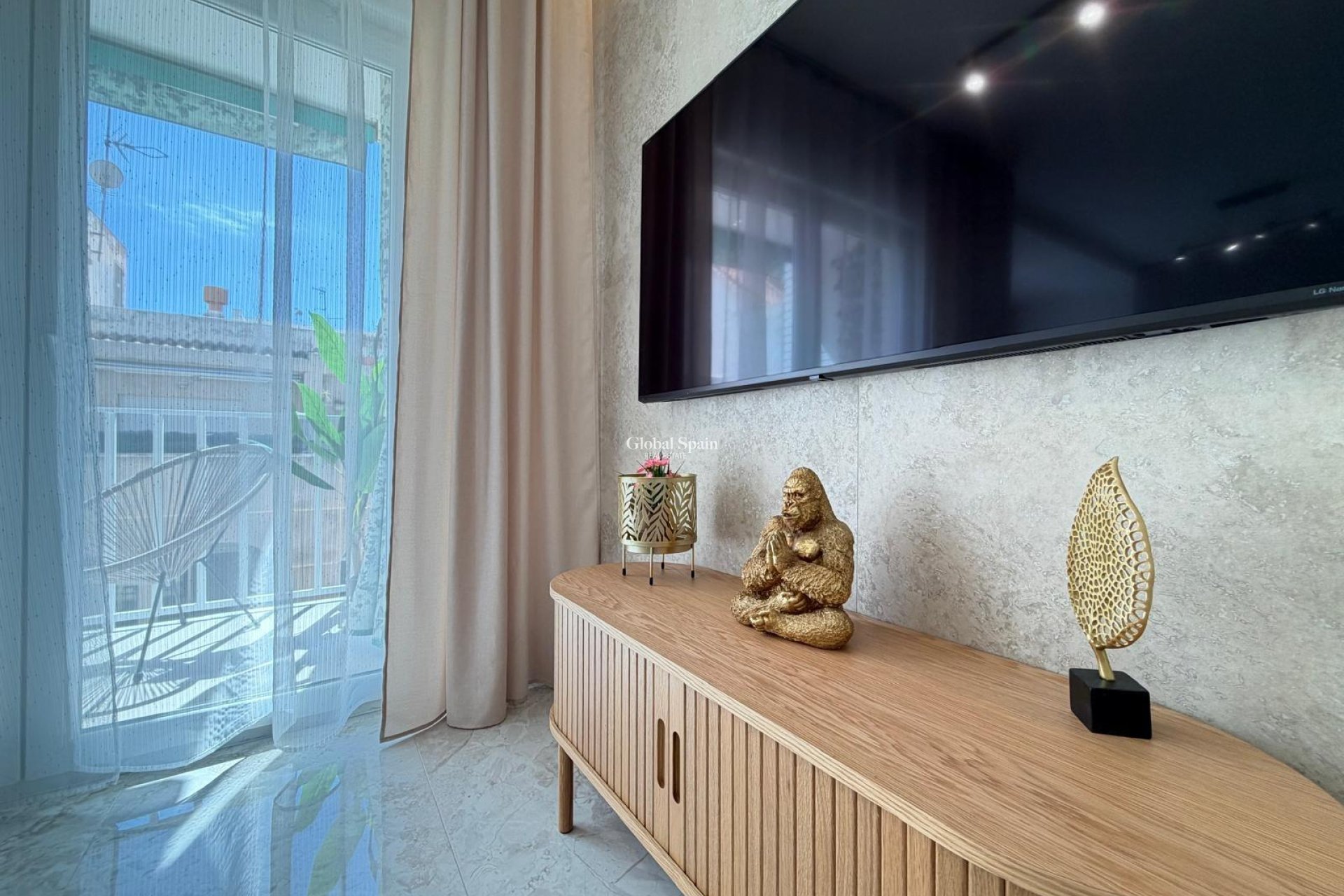 Resale - PENTHOUSE -
TORREVIEJA - Estacion de autobuses