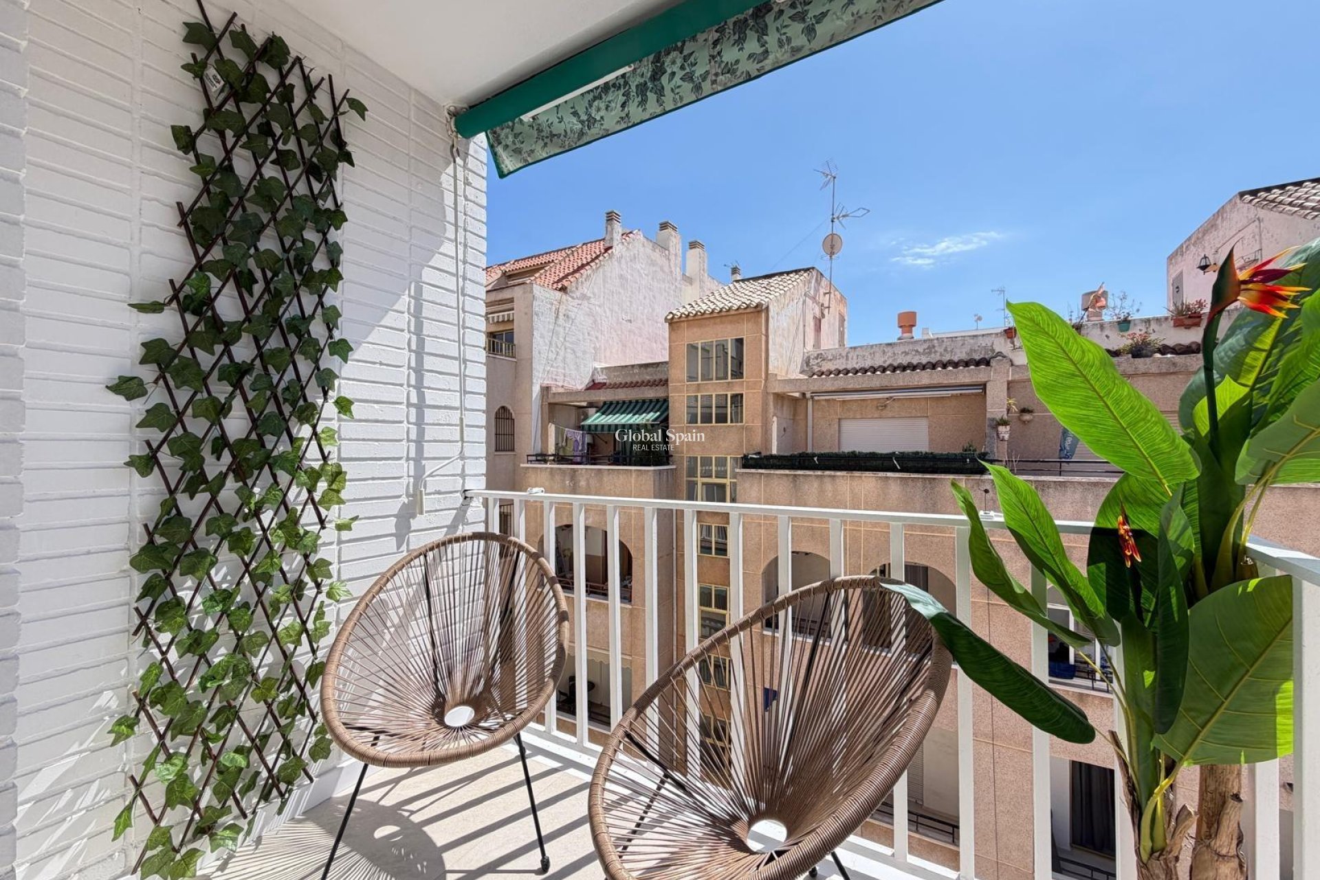 Resale - PENTHOUSE -
TORREVIEJA - Estacion de autobuses