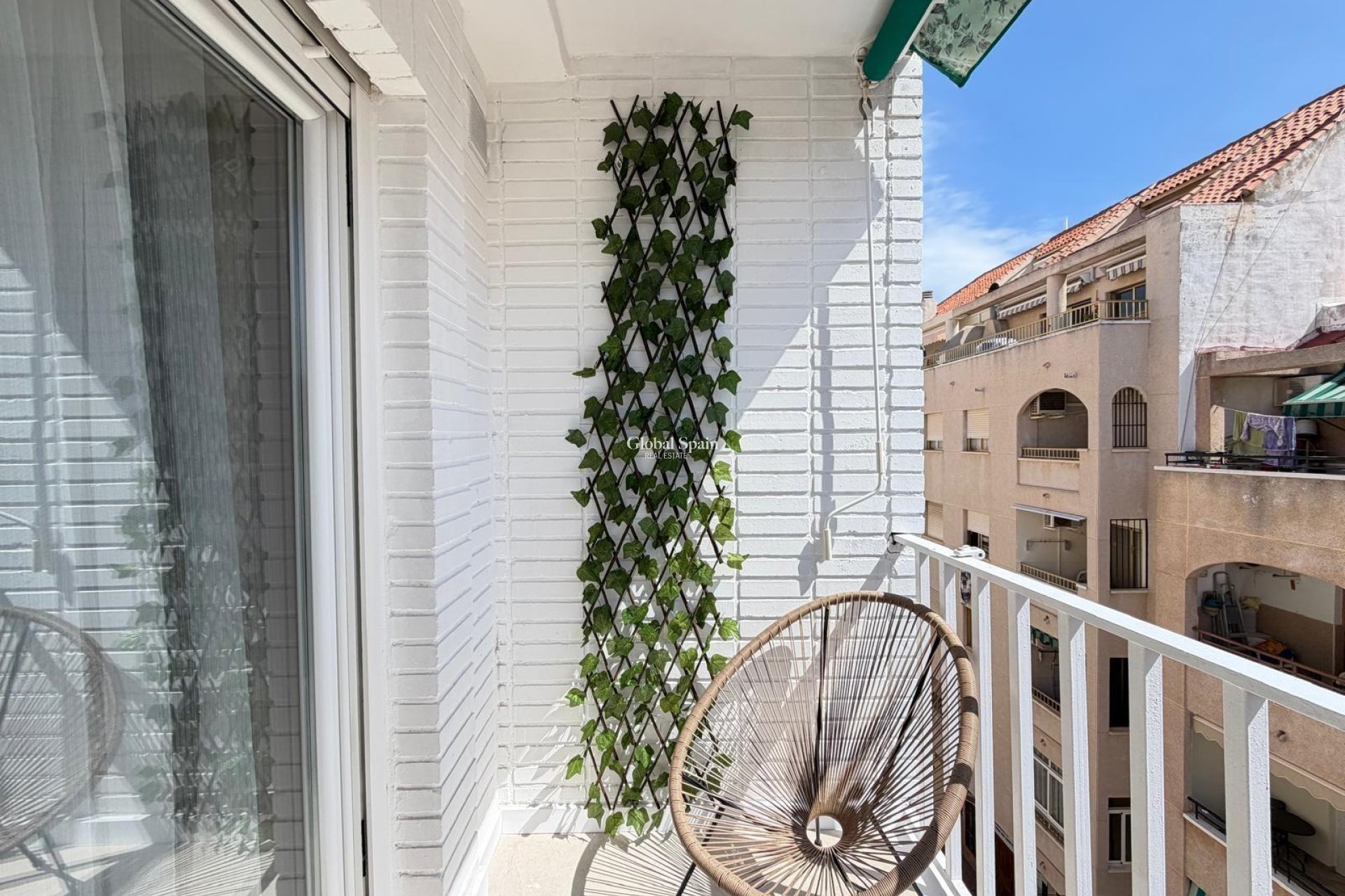 Resale - PENTHOUSE -
TORREVIEJA - Estacion de autobuses