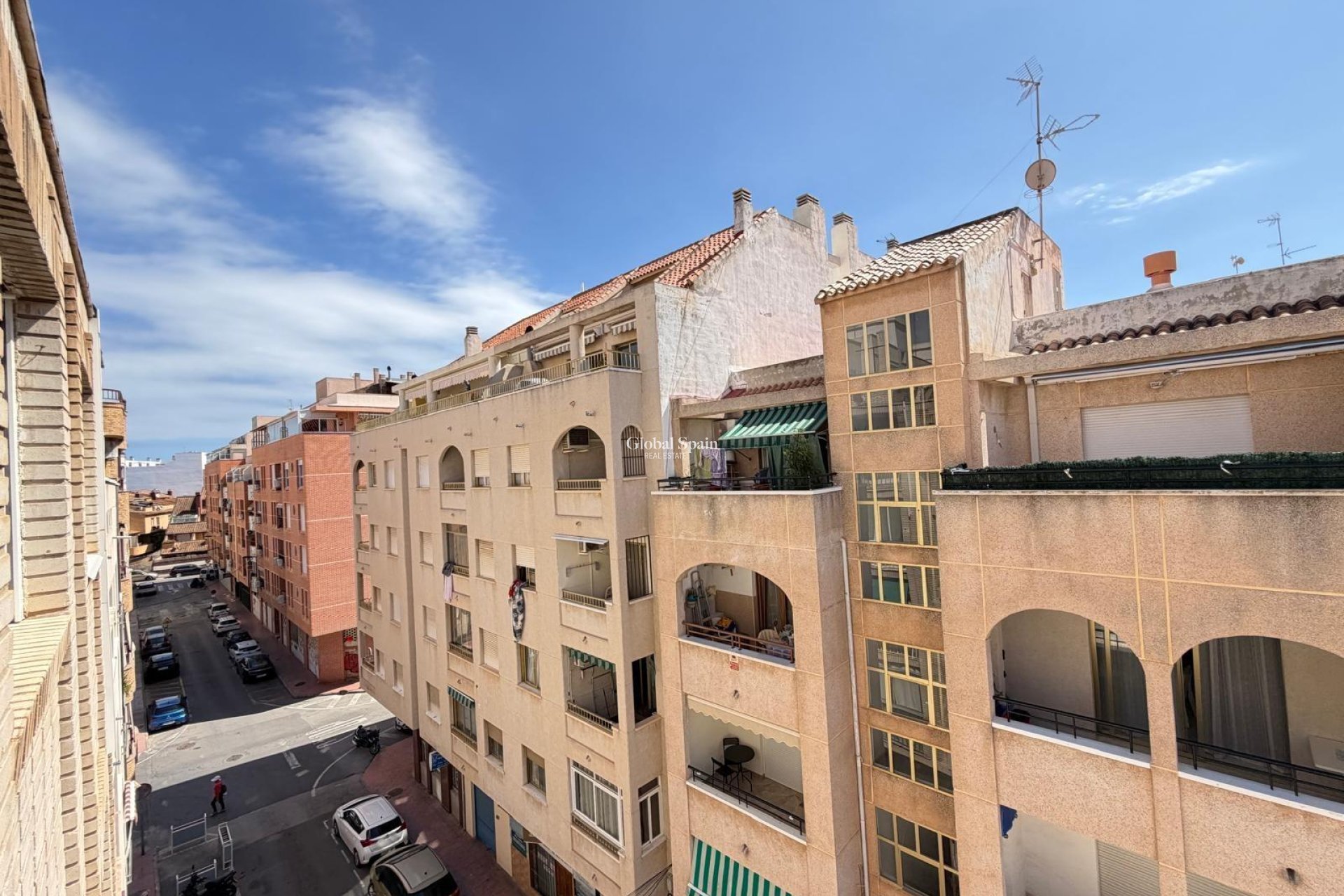 Resale - PENTHOUSE -
TORREVIEJA - Estacion de autobuses