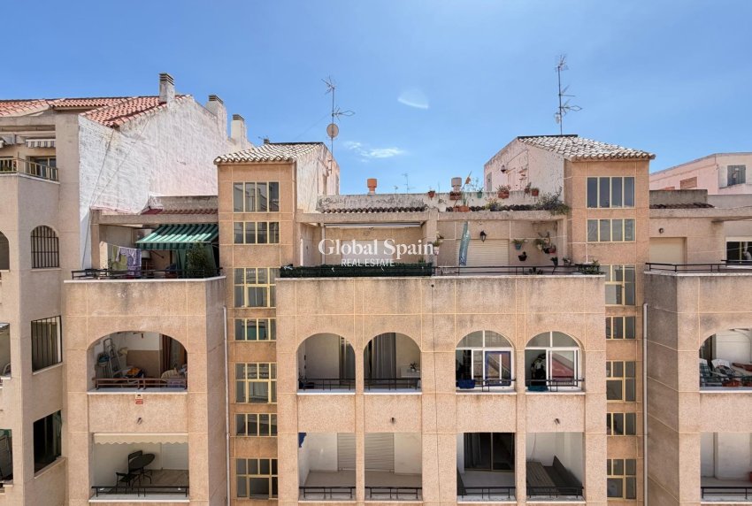Resale - PENTHOUSE -
TORREVIEJA - Estacion de autobuses