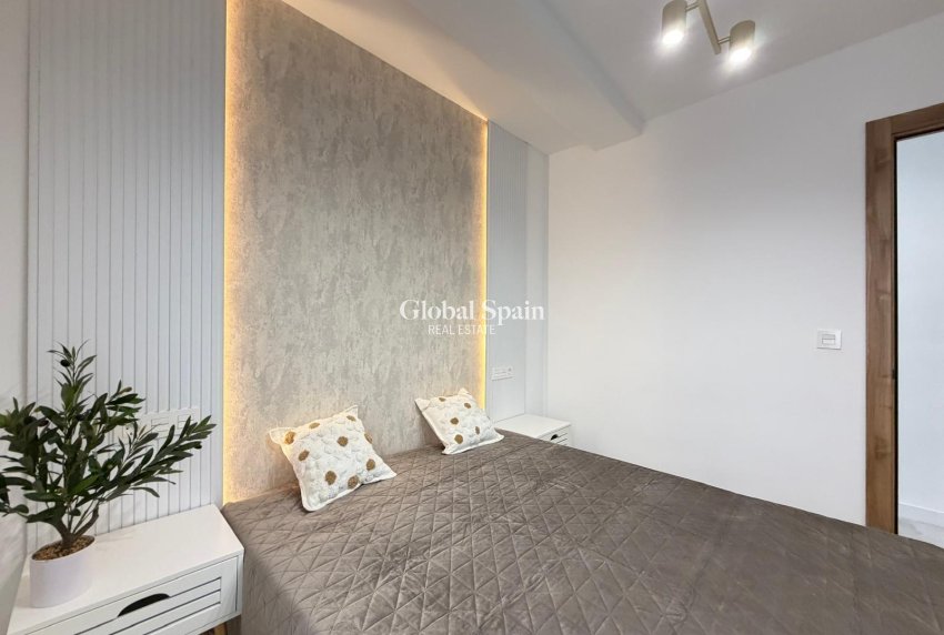 Resale - PENTHOUSE -
TORREVIEJA - Estacion de autobuses