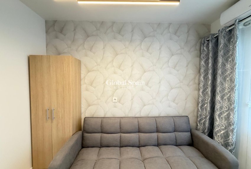 Resale - PENTHOUSE -
TORREVIEJA - Estacion de autobuses