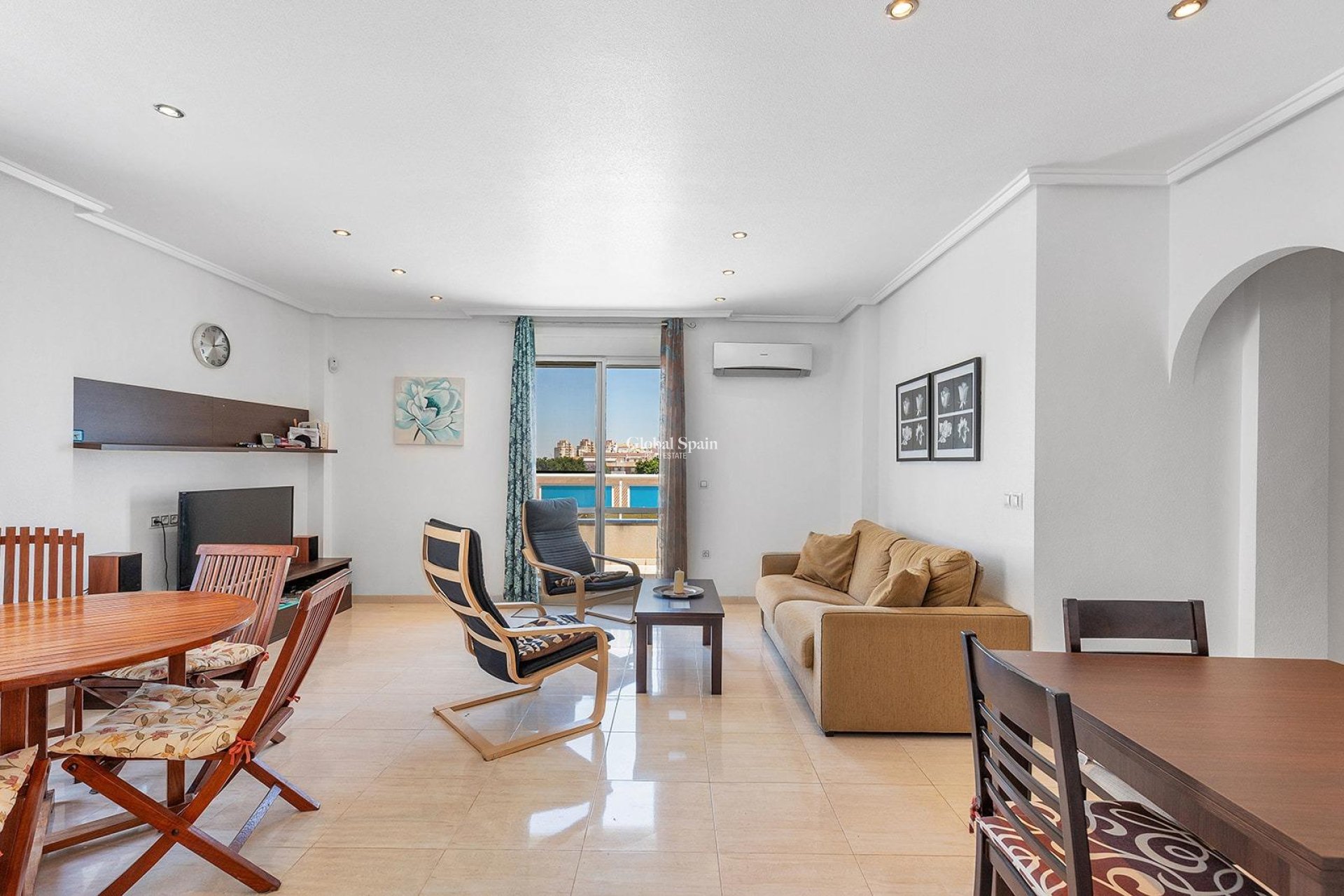 Resale - PENTHOUSE -
TORREVIEJA - Estacion de autobuses