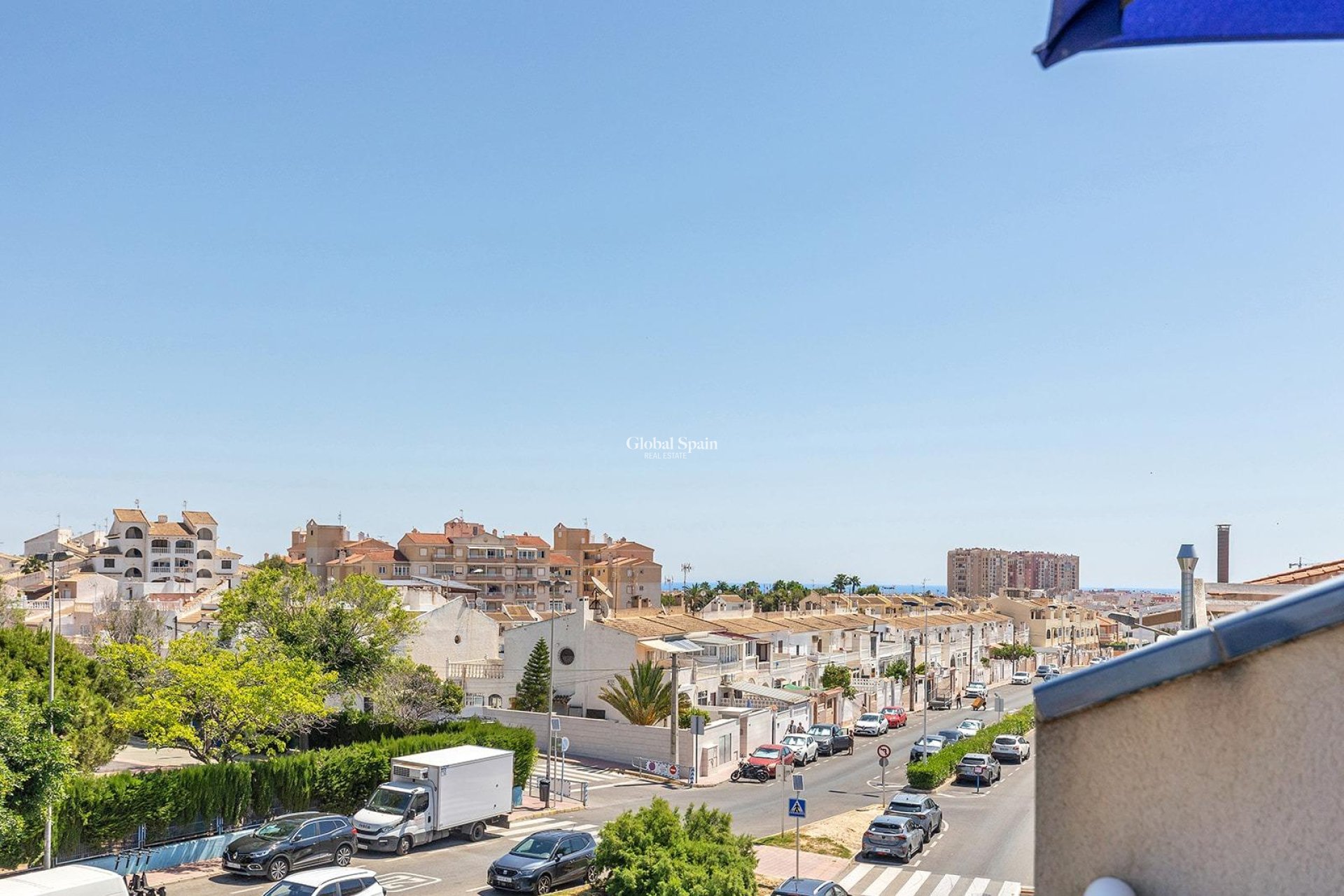 Resale - PENTHOUSE -
TORREVIEJA - Estacion de autobuses