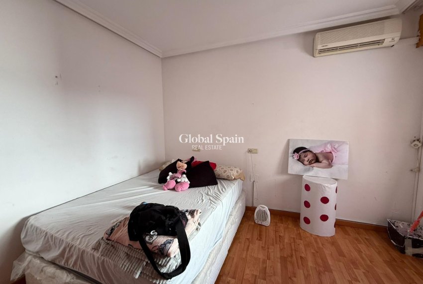 Resale - PENTHOUSE -
TORREVIEJA - Estacion de autobuses