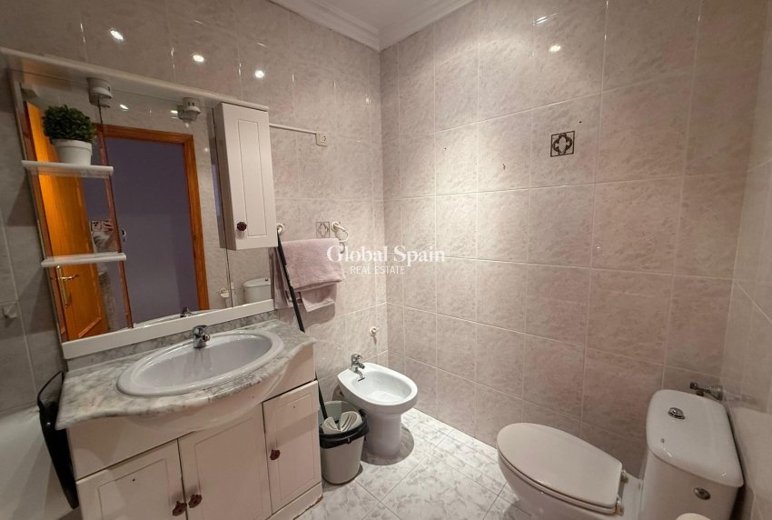 Resale - PENTHOUSE -
TORREVIEJA - Estacion de autobuses