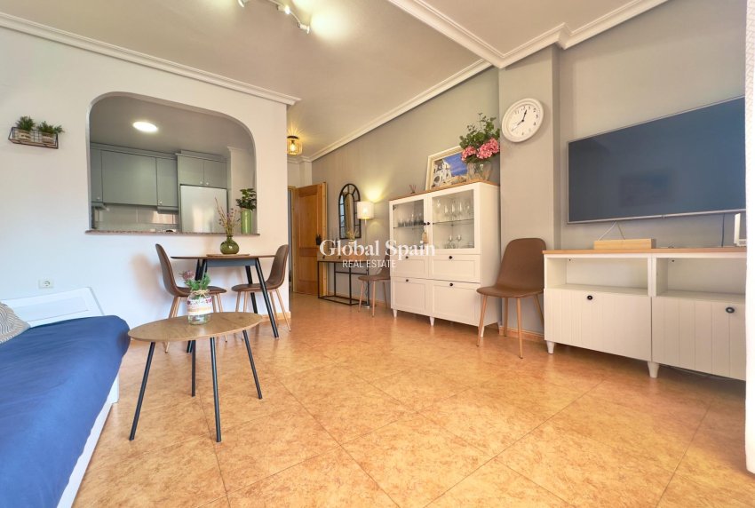 Resale - PENTHOUSE -
TORREVIEJA - La Mata pueblo