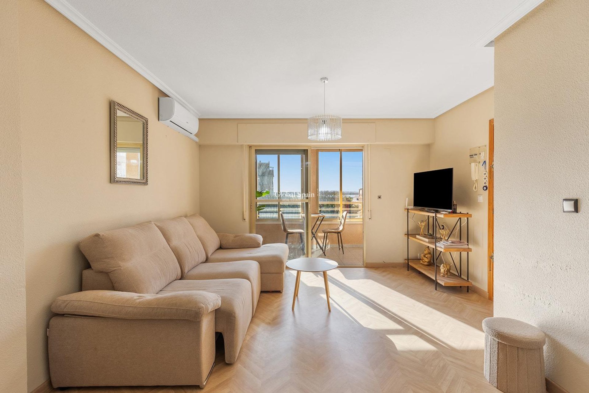 Resale - Penthouse -
TORREVIEJA - La Mata