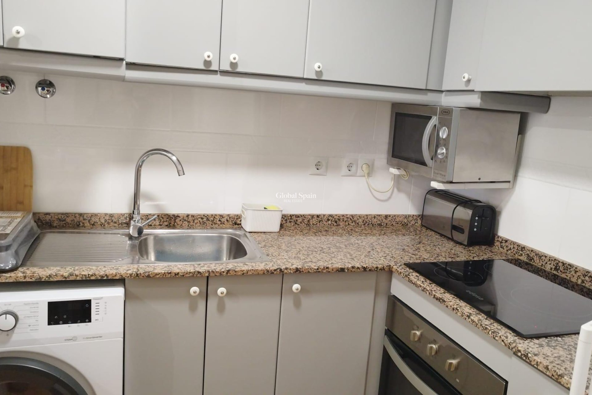 Resale - PENTHOUSE -
TORREVIEJA - La Mata