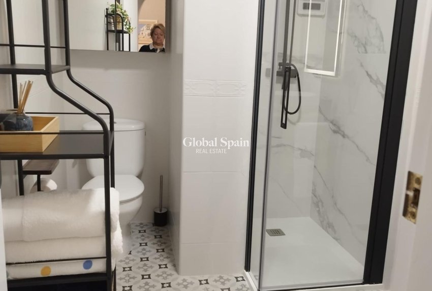 Resale - PENTHOUSE -
TORREVIEJA - La Mata