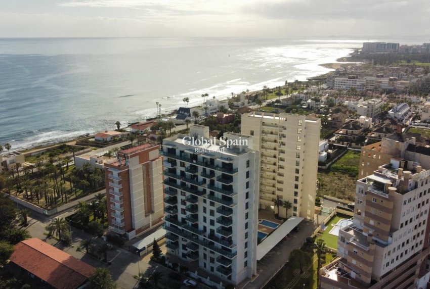 Resale - Penthouse -
TORREVIEJA - La Veleta