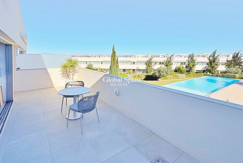 Resale - Penthouse -
TORREVIEJA - LOS BALCONES - LOS ALTOS