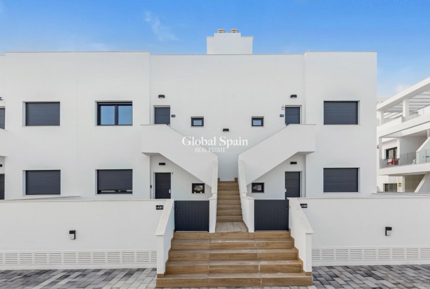 Resale - PENTHOUSE -
TORREVIEJA - LOS BALCONES - LOS ALTOS