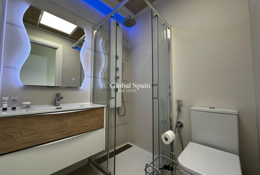 Resale - Penthouse -
TORREVIEJA - LOS BALCONES - LOS ALTOS