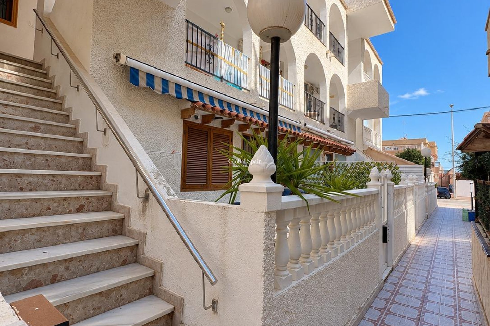 Resale - PENTHOUSE -
TORREVIEJA - Los Europeos