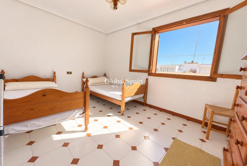 Resale - PENTHOUSE -
TORREVIEJA - Los Europeos