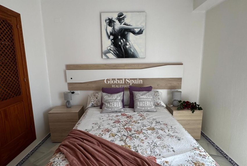 Resale - PENTHOUSE -
TORREVIEJA - Los Frutales