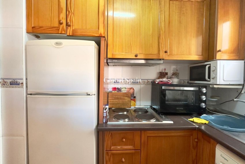 Resale - PENTHOUSE -
TORREVIEJA - Parque de las Naciones