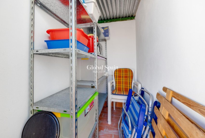 Resale - PENTHOUSE -
TORREVIEJA - Paseo maritimo