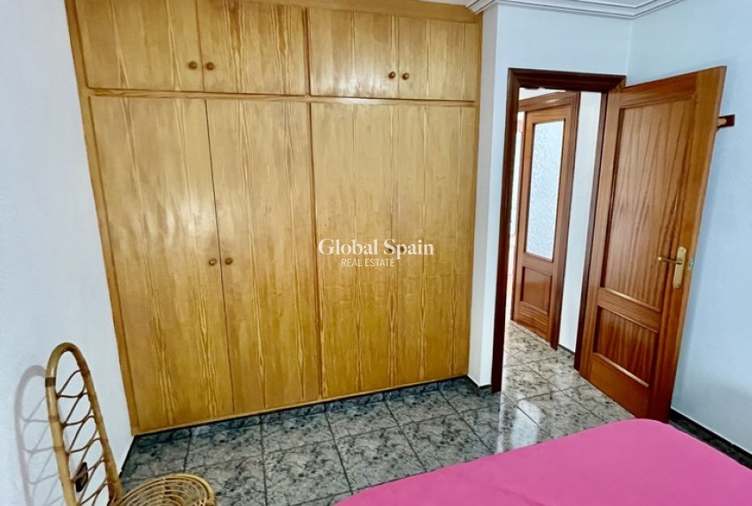 Resale - PENTHOUSE -
TORREVIEJA - Playa de cura