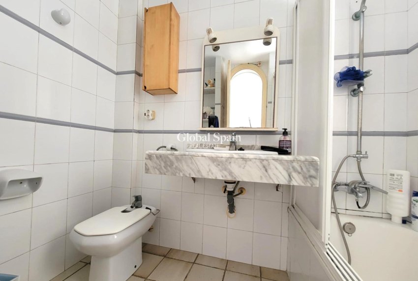 Resale - PENTHOUSE -
TORREVIEJA - Playa De La Mata