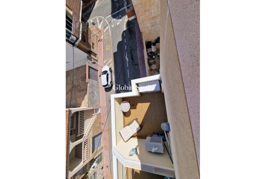 Resale - PENTHOUSE -
TORREVIEJA - Playa de los Locos