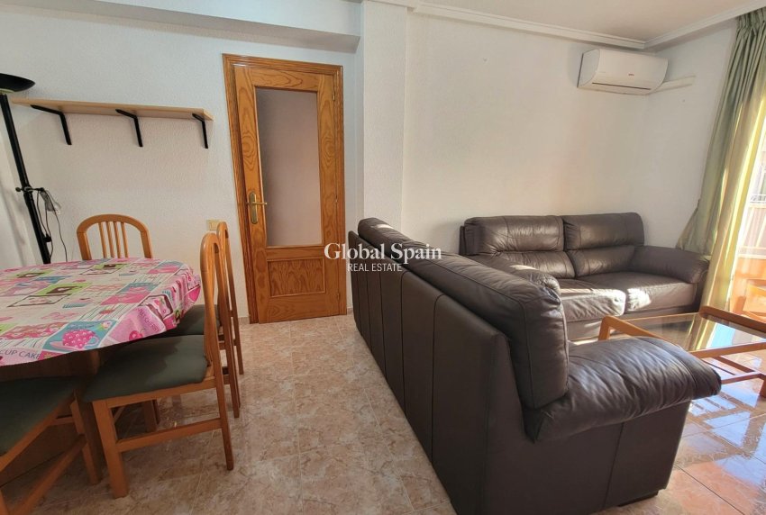 Resale - PENTHOUSE -
TORREVIEJA - Playa de los Locos
