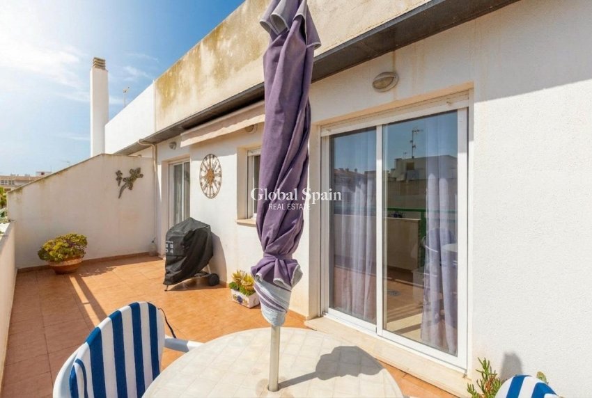 Resale - PENTHOUSE -
TORREVIEJA - Playa de los locos