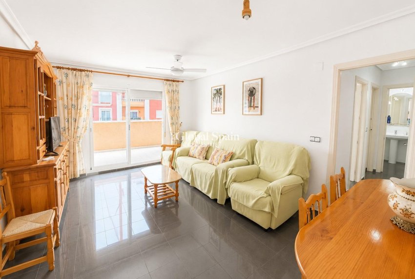 Resale - PENTHOUSE -
TORREVIEJA - Playa de los locos