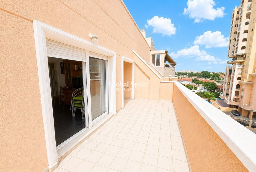 Resale - PENTHOUSE -
TORREVIEJA - Playa de los locos