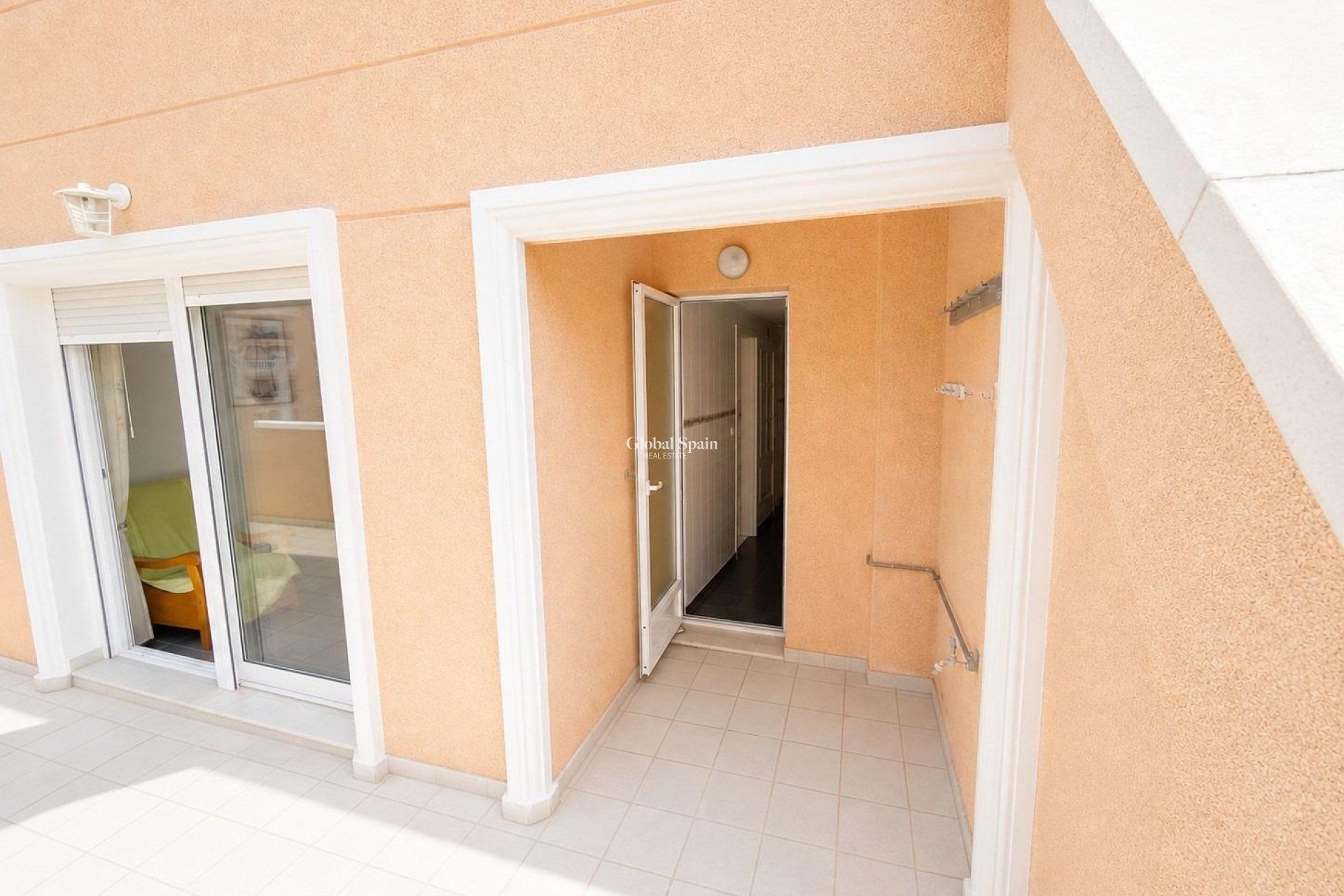 Resale - PENTHOUSE -
TORREVIEJA - Playa de los locos