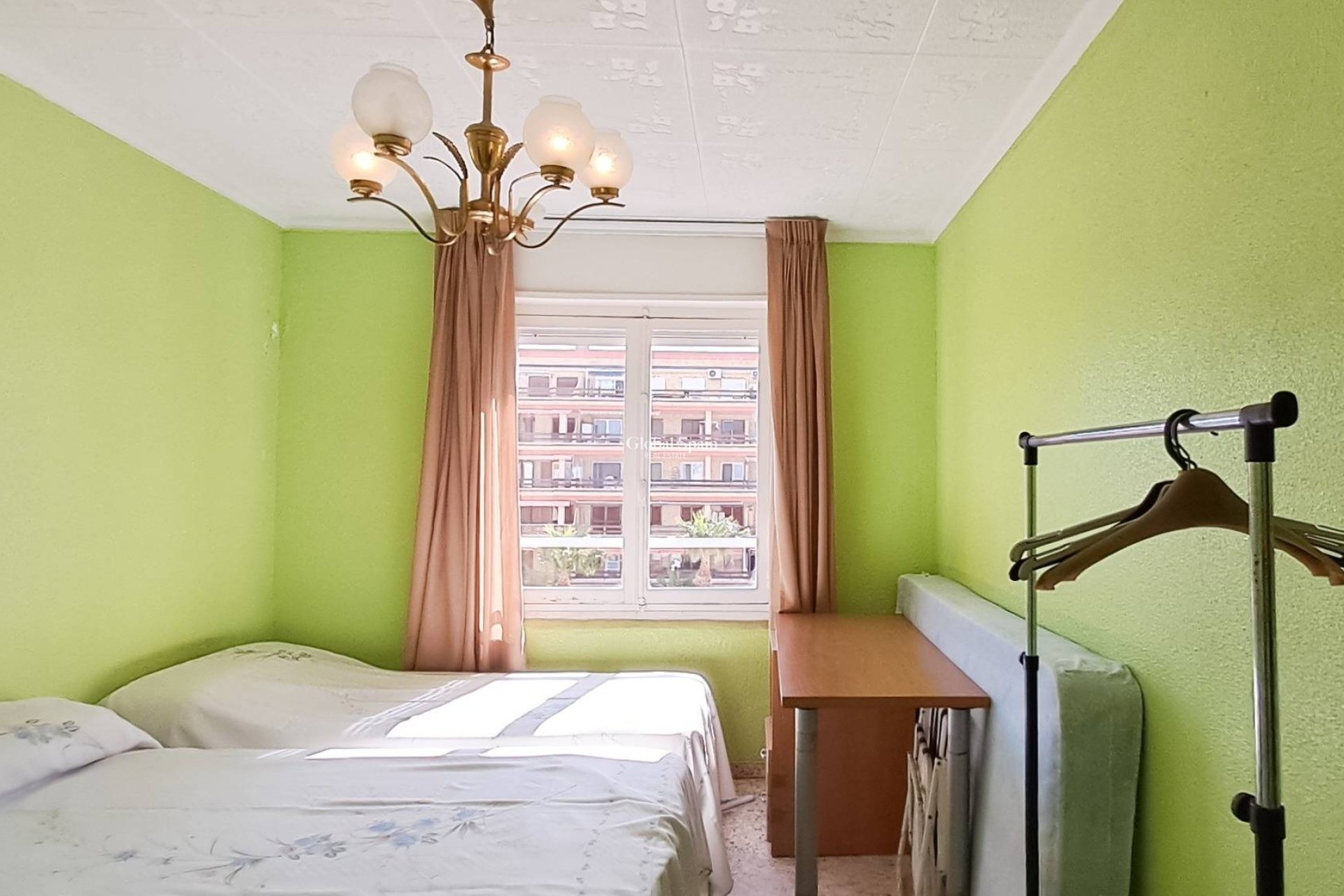 Resale - PENTHOUSE -
TORREVIEJA - Playa De Los Náufragos