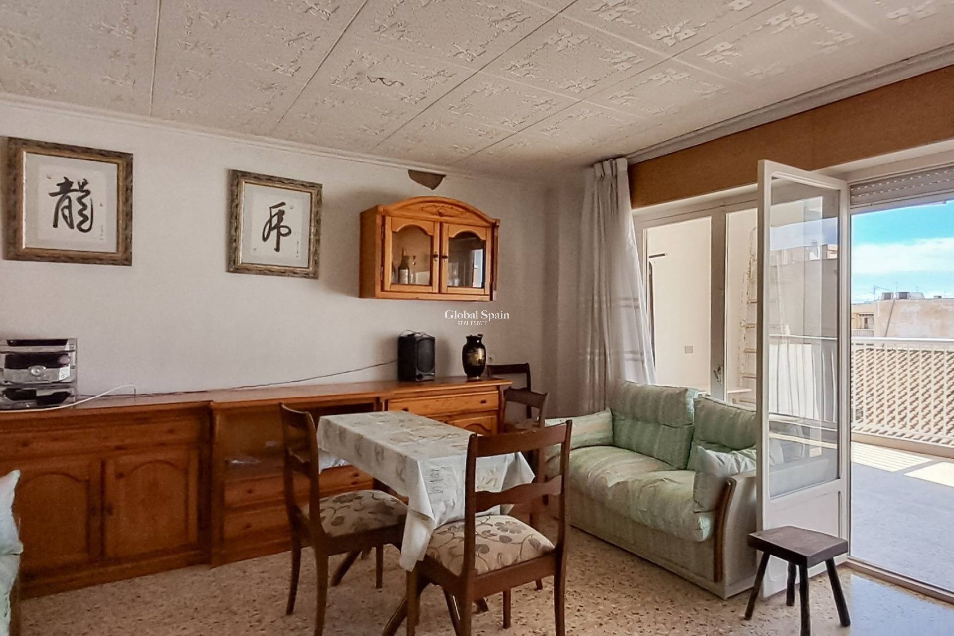 Resale - PENTHOUSE -
TORREVIEJA - Playa De Los Náufragos