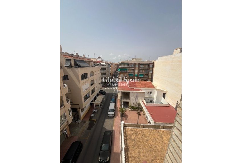 Resale - Penthouse -
TORREVIEJA - Playa del Cura