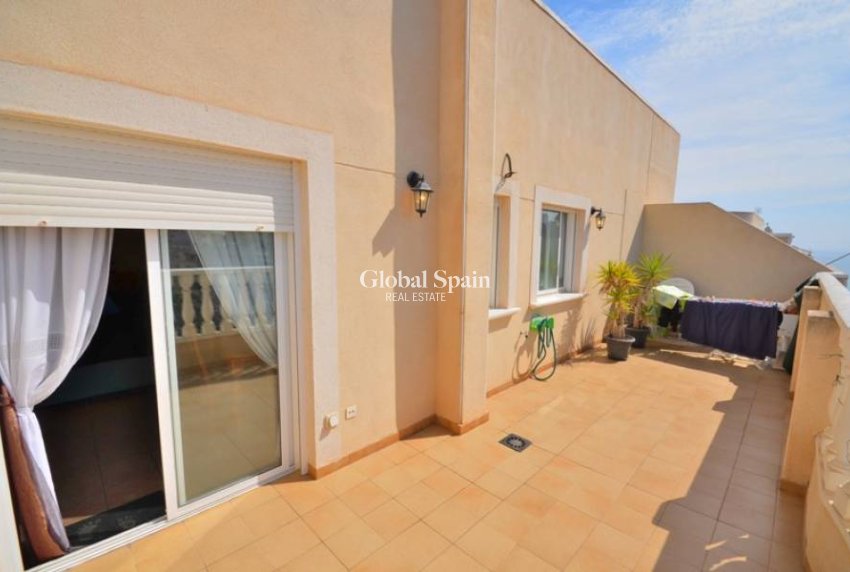 Resale - PENTHOUSE -
TORREVIEJA - Playa del Cura