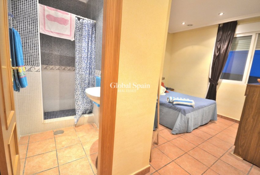 Resale - PENTHOUSE -
TORREVIEJA - Playa del Cura