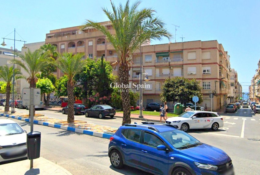Resale - PENTHOUSE -
TORREVIEJA - Playa del Cura