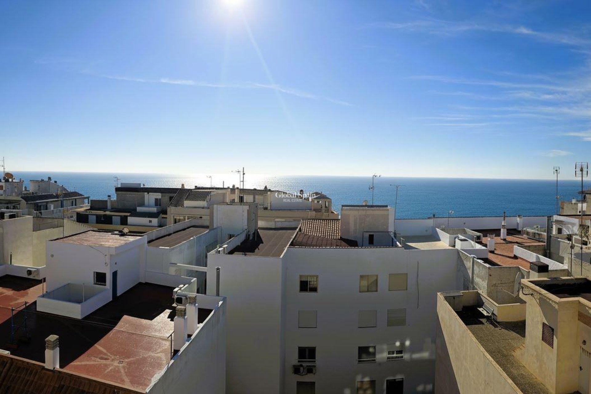 Resale - PENTHOUSE -
TORREVIEJA - Playa del Cura