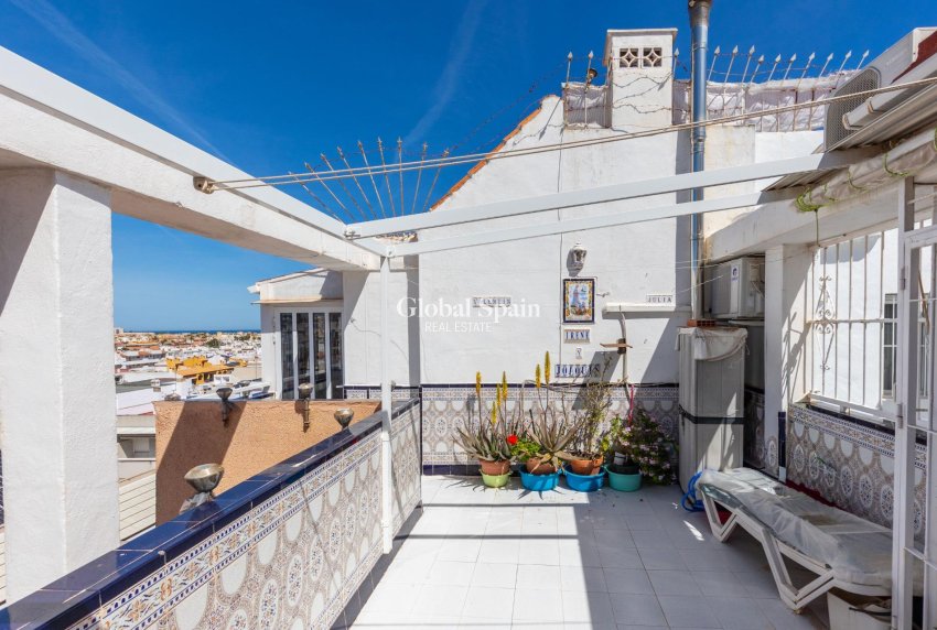 Resale - PENTHOUSE -
TORREVIEJA - Playa del cura